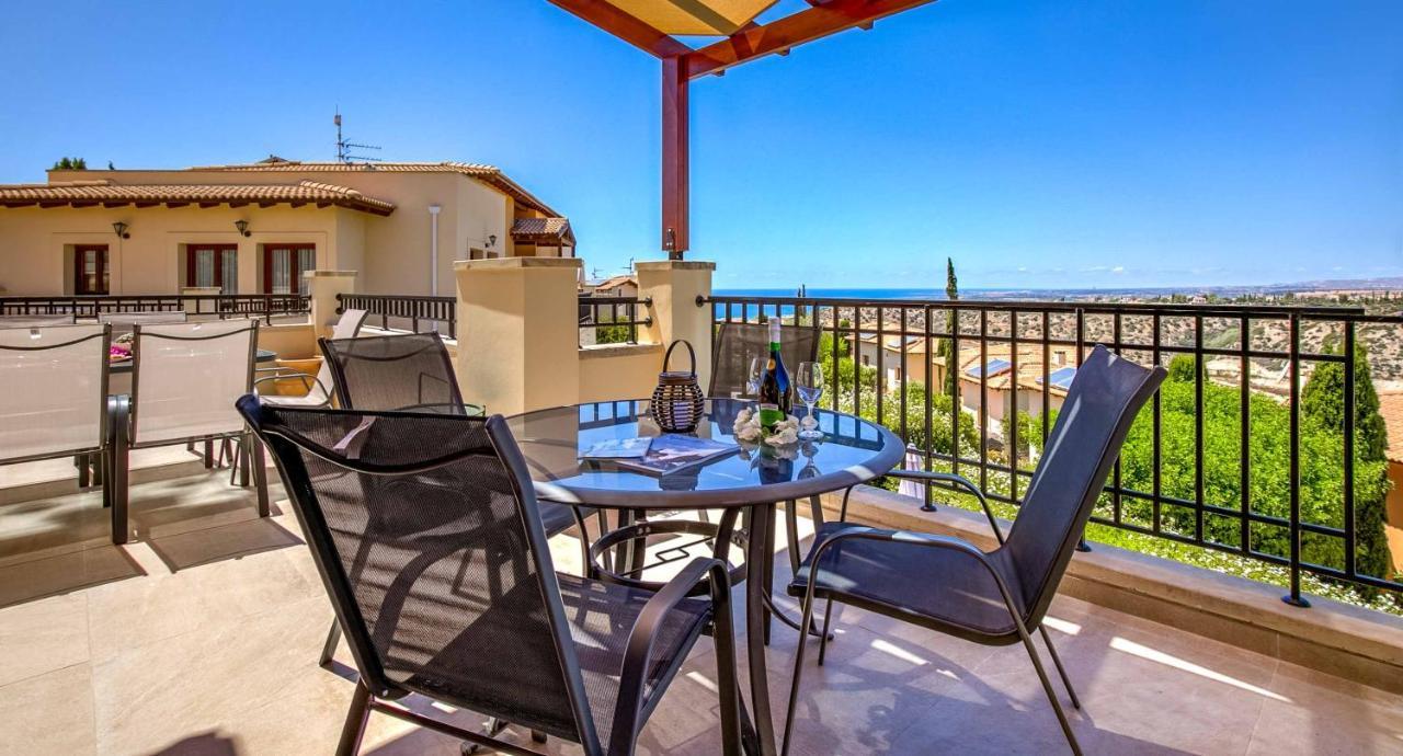 Modern Apartment Nz11 Large Balconies With Sea And Mountain Views Kouklia Exterior photo